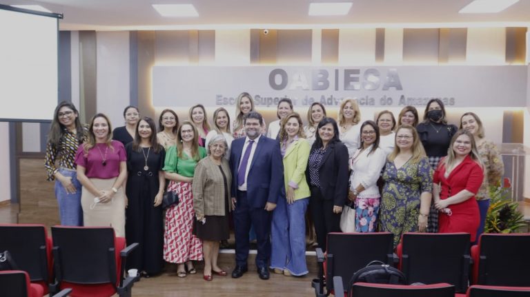 OAB-AM realiza roda de conversa com mulheres