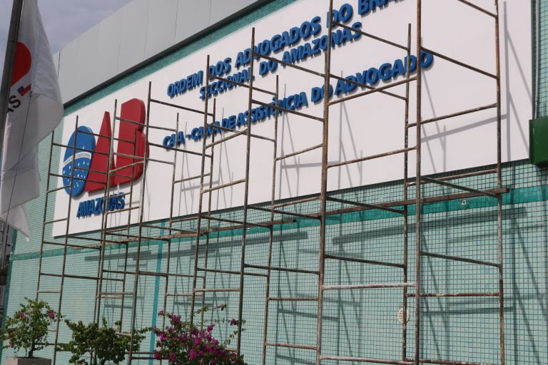 Prédio da OAB-AM passa por revitalização