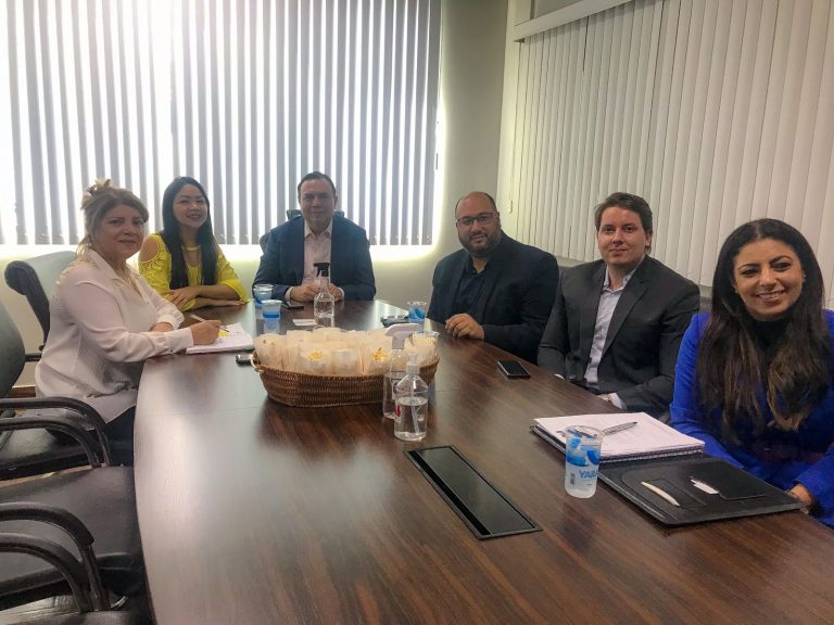 OAB-AM reúne com membros do Banco do Brasil para viabilizar pagamento de alvarás