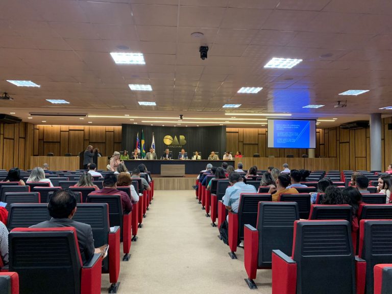 OAB-AM realiza primeiro ciclo de palestras sobre recursos e sistemas de precedentes no processo penal