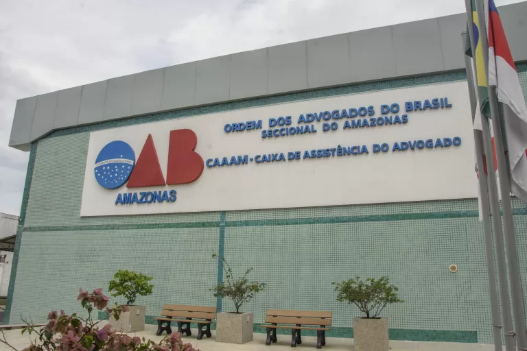 OAB atua como amicus curiae em julgamento do TJAM – Sala de Estado Maior permanece assegurada por Lei Federal